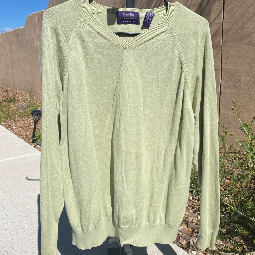 J. Ashford Men’s pistachio green sweater